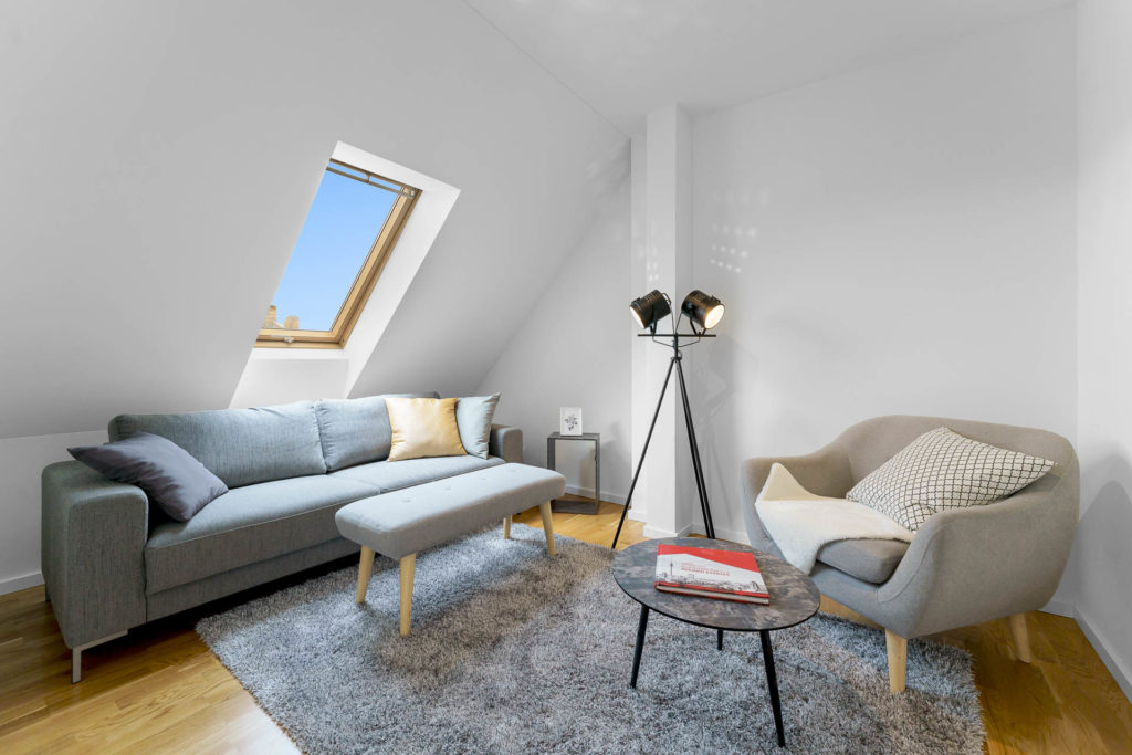 Immobilienfotografie von einer möblierter Musterwohnung zum Verkauf (Eigentumswohnung) in Zürich, Schweiz.